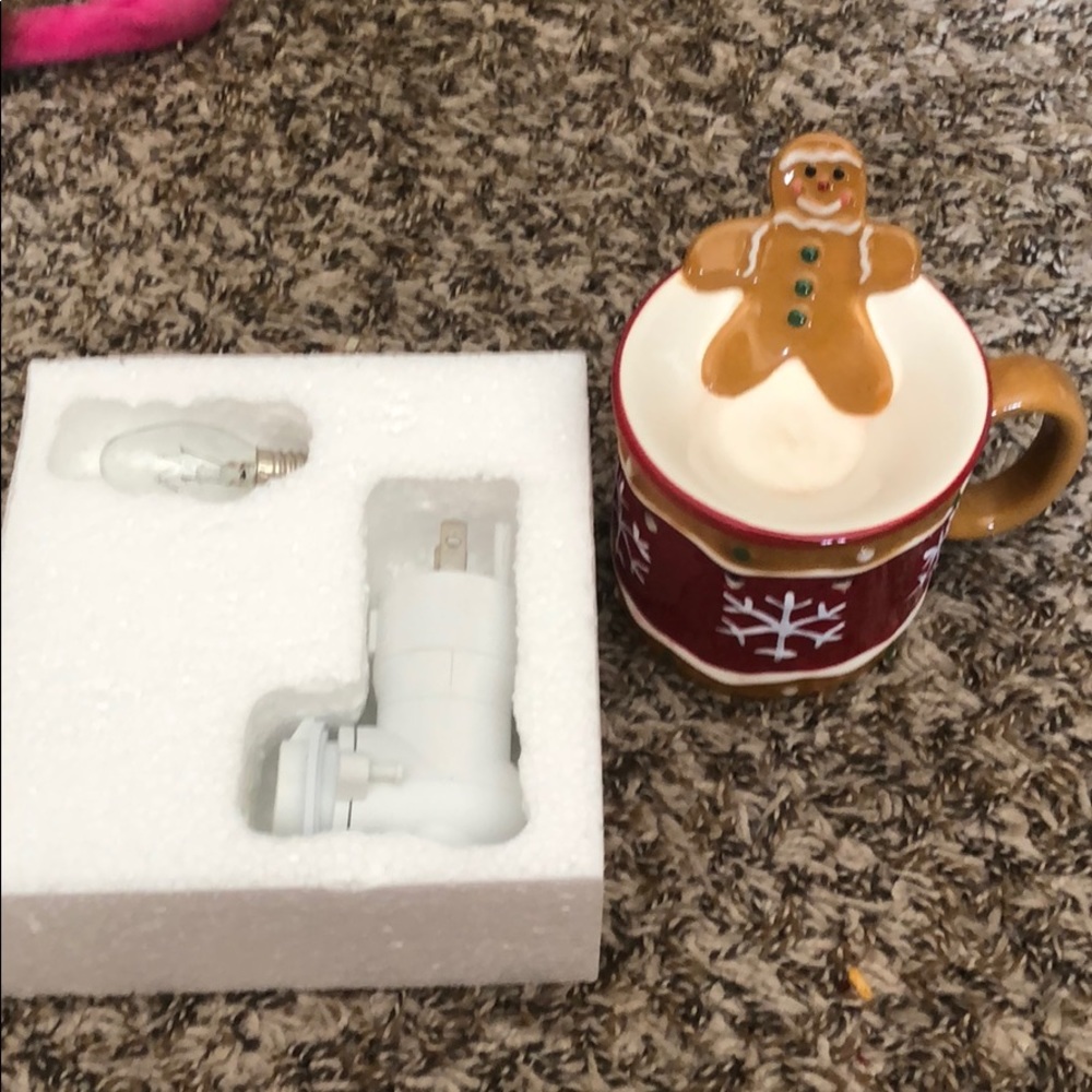Scentsy Gingerbread plug-in